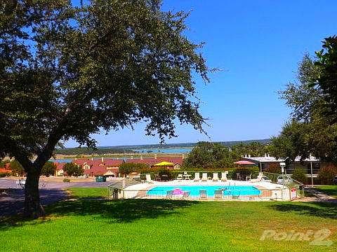 Sparkling pool open year round, sit out and enjoy the sunshine