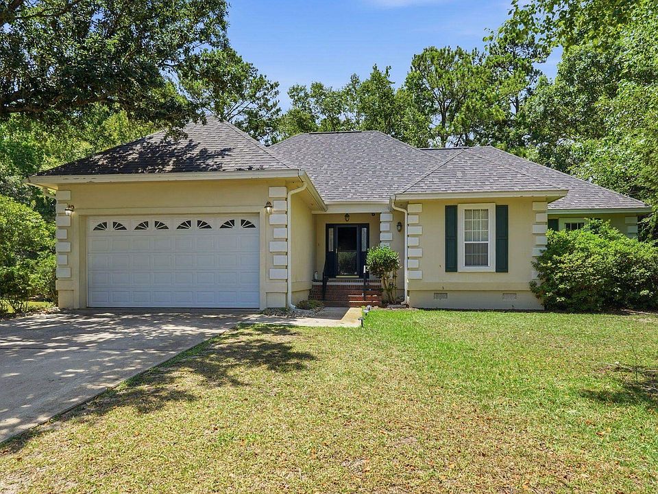1st image of 3092 Kings Ct.