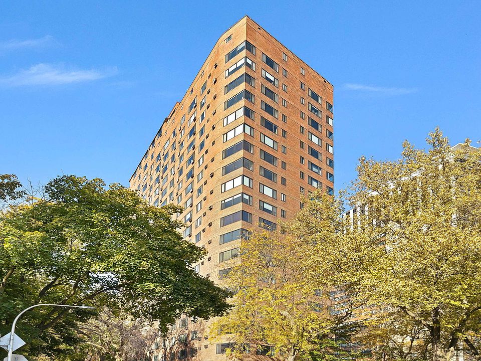 1st image of 3100 N Lake Shore Dr APT 1008