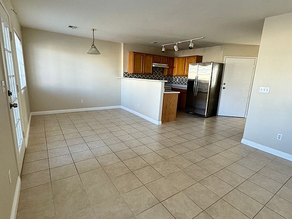 2nd image of 2632 Sierra Seco Ave Unit 103