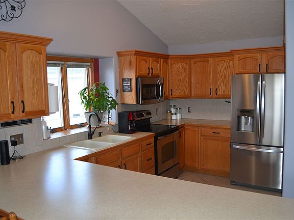 4th image of 1711 W 13th Street Pl