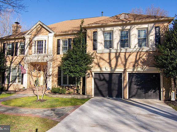 4th image of 7903 Willfield Ct