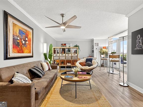 3rd image of 375 Ralph McGill Blvd NE APT 604