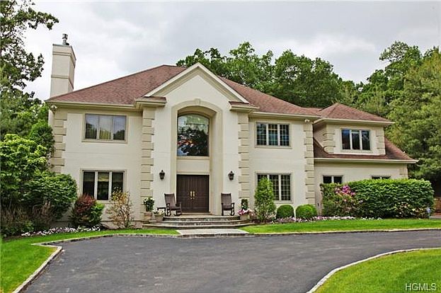 1st image of 82 Stonewall Cir