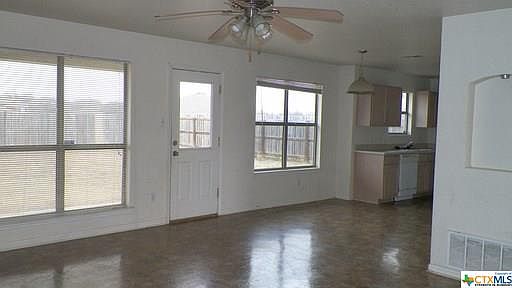 3rd image of 706 Jorgette Dr