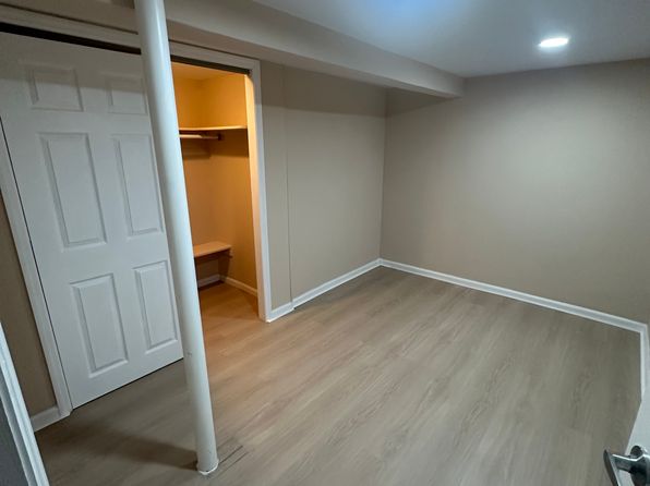 (undisclosed Address)