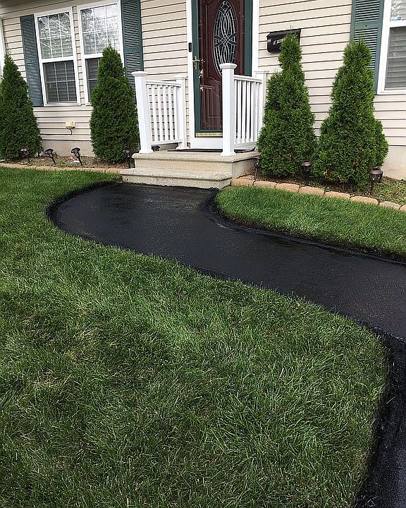 2nd image of 87 Knowles St