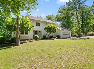 9 Hawk Forest Ct, Defiance, MO 63341