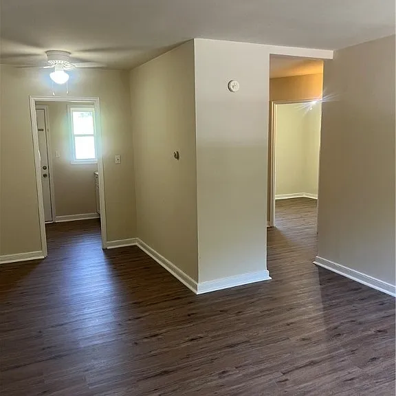 607 Monticello Dr — Photo 3
