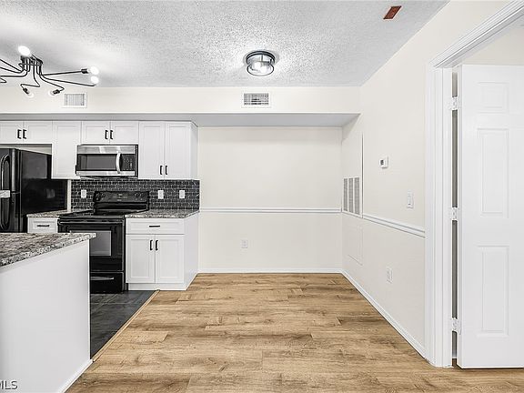 5th image of 12500 Equestrian Cir APT 204