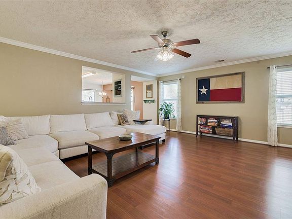 5th image of 18410 Tupper Bend Ln