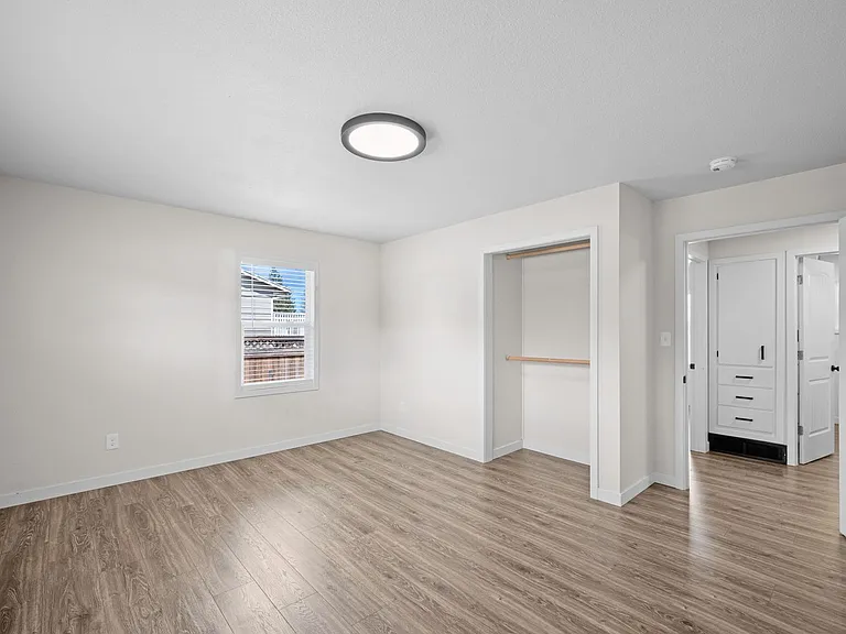 7904 N Crestline St — Photo 18