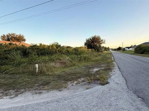 733 Worth Ave S, Lehigh Acres, FL 33974