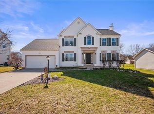 1572 Augusta Ave, Brunswick, OH 44212