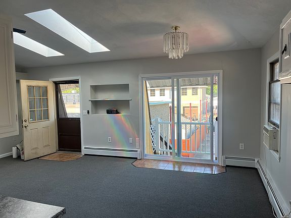 4th image of 1844 County St #1