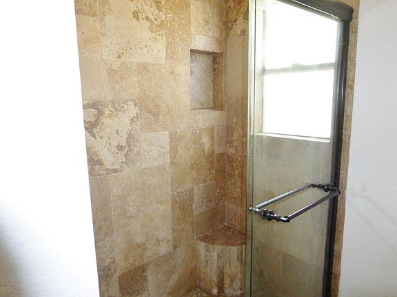 3rd image of 2570 W Whisbrook Ln