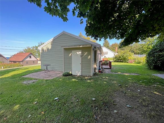 3rd image of 11457 Scotland Ave
