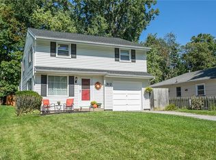312 Eaton Rd, Rochester, NY 14617