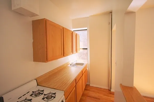 Rented by Citi Habitats | media 39