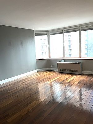 4th image of 500 W 43rd St APT 22D