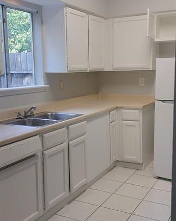 3rd image of 7718 W Gulf Bank Rd