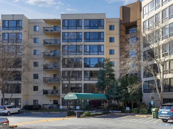 1800 Clairmont Lake A209, Decatur, GA 30033