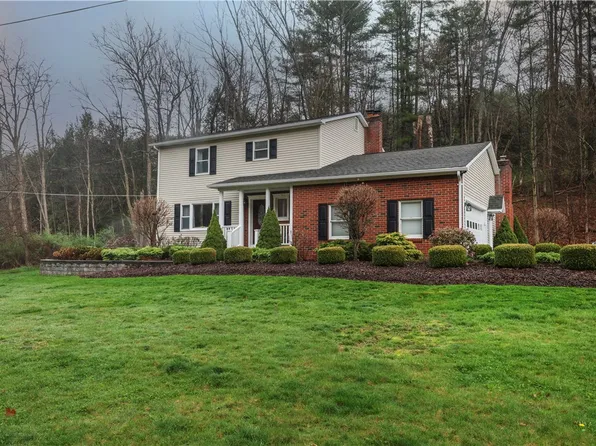 2304 Whiskey Creek Rd, Corning, NY 14830