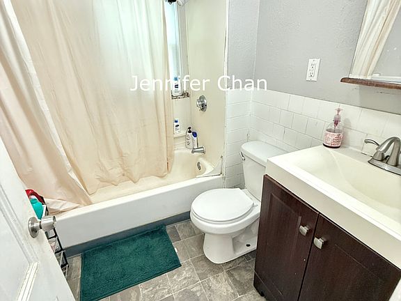4th image of 50 Winship St #2