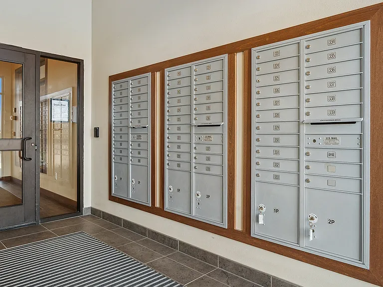 Deer Ridge Apartment Homes — Photo 26