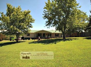 113 Pine Hill Rd, Madisonville, TN 37354