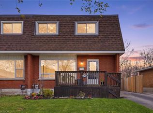 282 Roach Ave, Welland, ON L3C 2W4