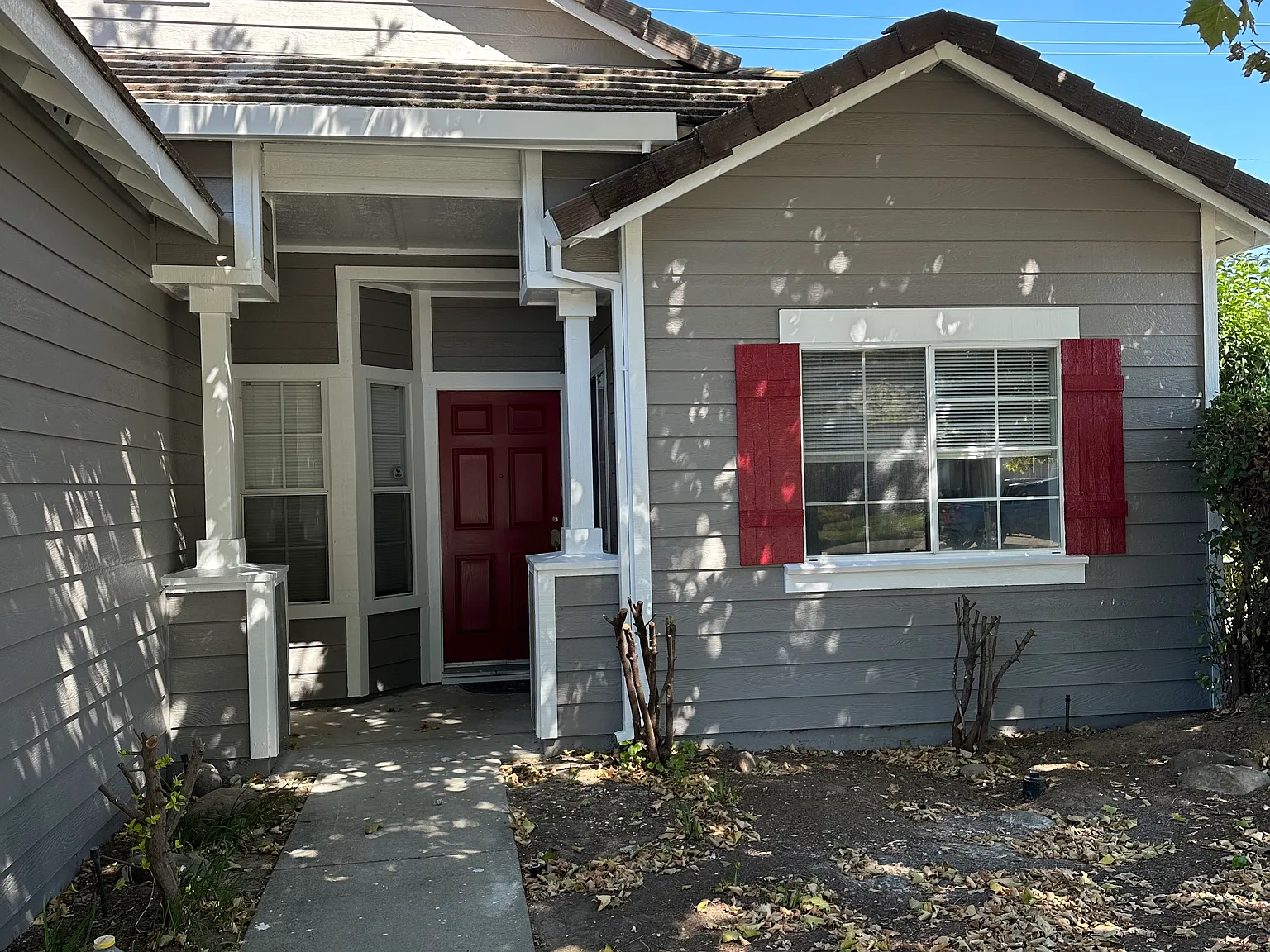 3 bed, 1428 sqft, $2,200 — Photo 2