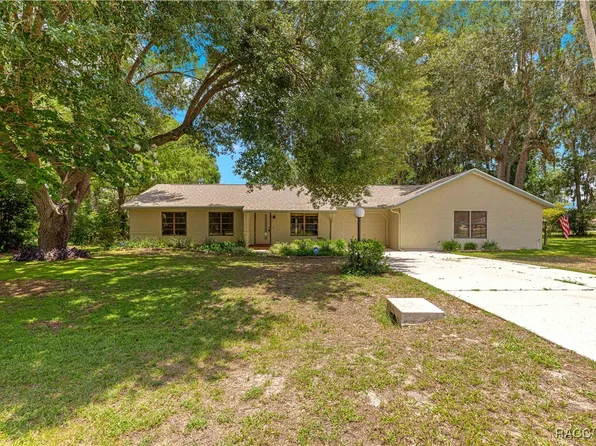 519 Spring Lake Rd, Ocala, FL 34472