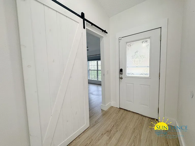 492 Jillian Dr — Photo 13