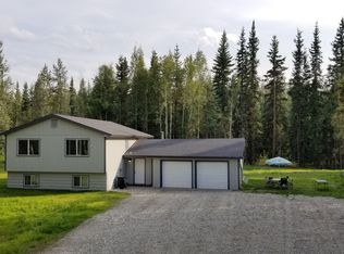 2427 Columbine Dr, North Pole, AK 99705