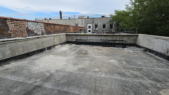 Rented by David Francis New York LLC | media 24