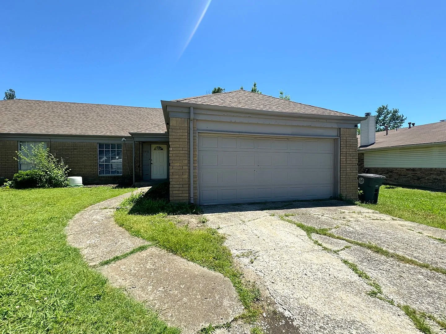 39th Place Duplex — Photo 1