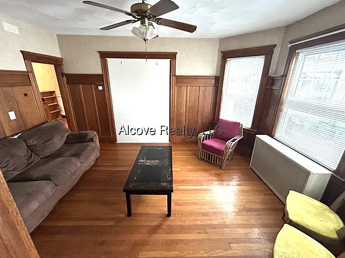 3 bed, 1.0 bath, $3,450 — Photo 2