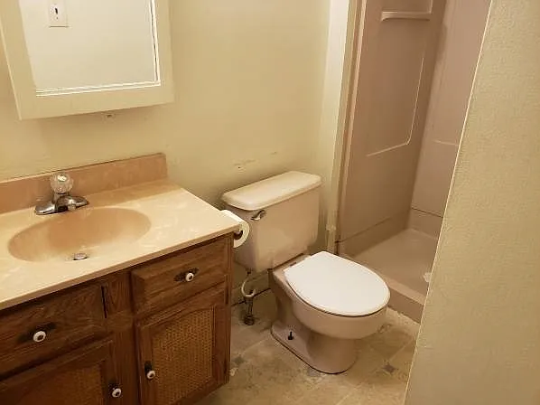 66 Old Lancaster Rd — Photo 5