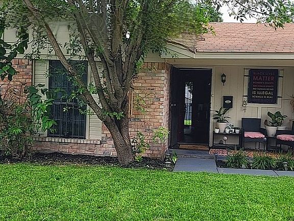2nd image of 3250 Pacesetter Dr