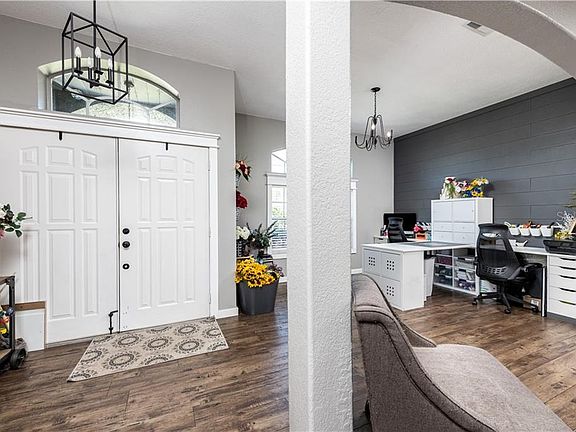 4th image of 2709 Haulover Blvd