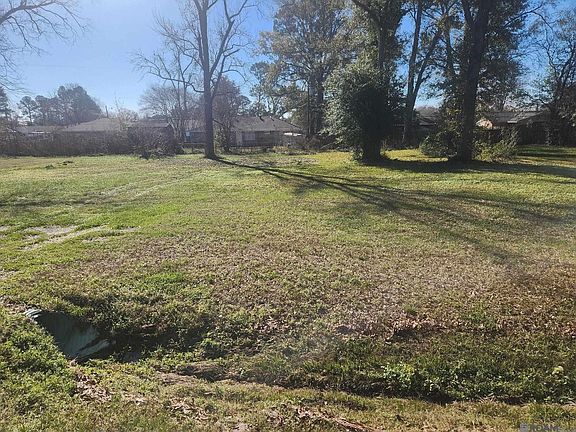 2nd image of 1129 E Worthey Rd