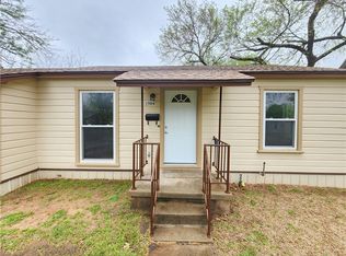 1904 Bell St, Waco, TX 76711