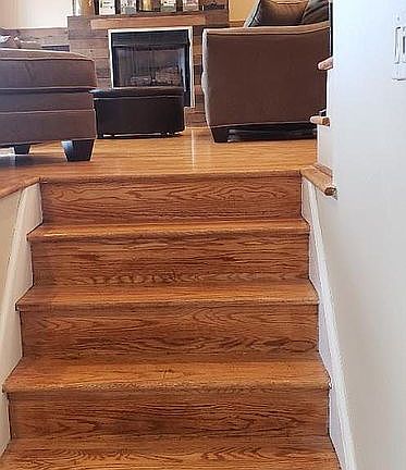 ENTRANCE FROM FOYER TO GR
