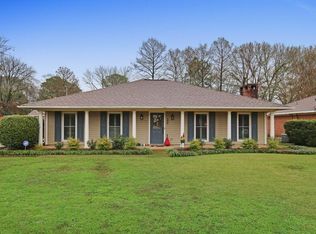 304 Timber Ridge Dr, Ridgeland, MS 39157