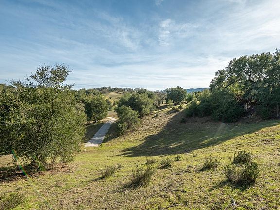 3rd image of 5 Vasquez Trl Lot 170