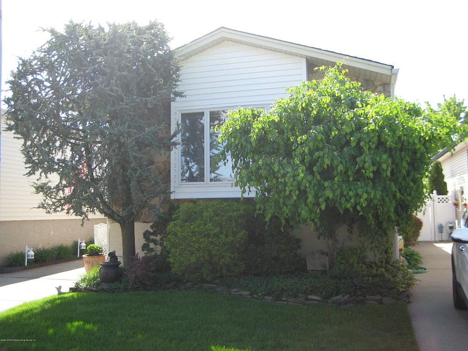 1st image of 31 Nutwood Ct