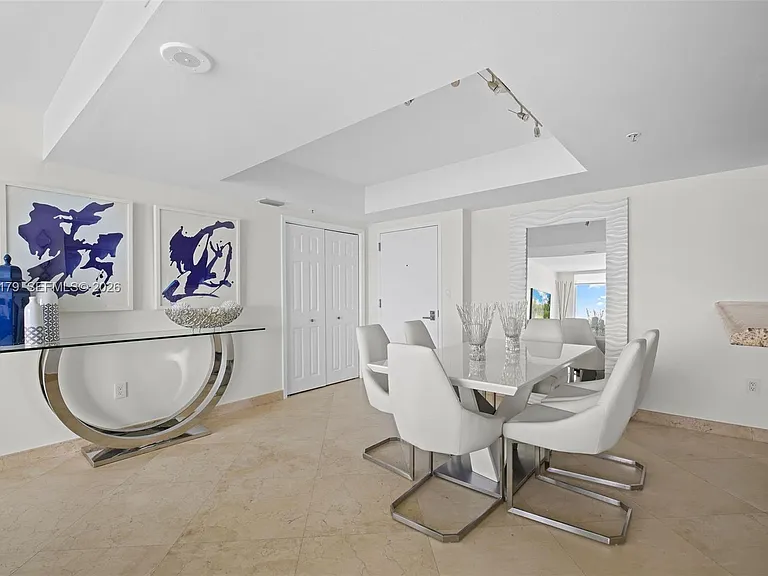 650 West Ave #1407 — Photo 12
