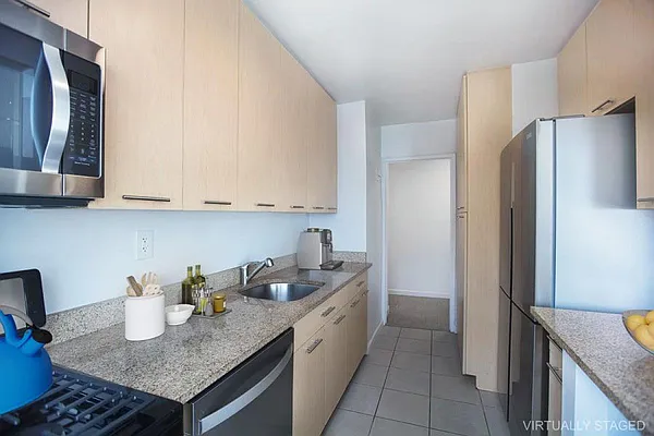 Rented by Bohemia Realty Group | media 5