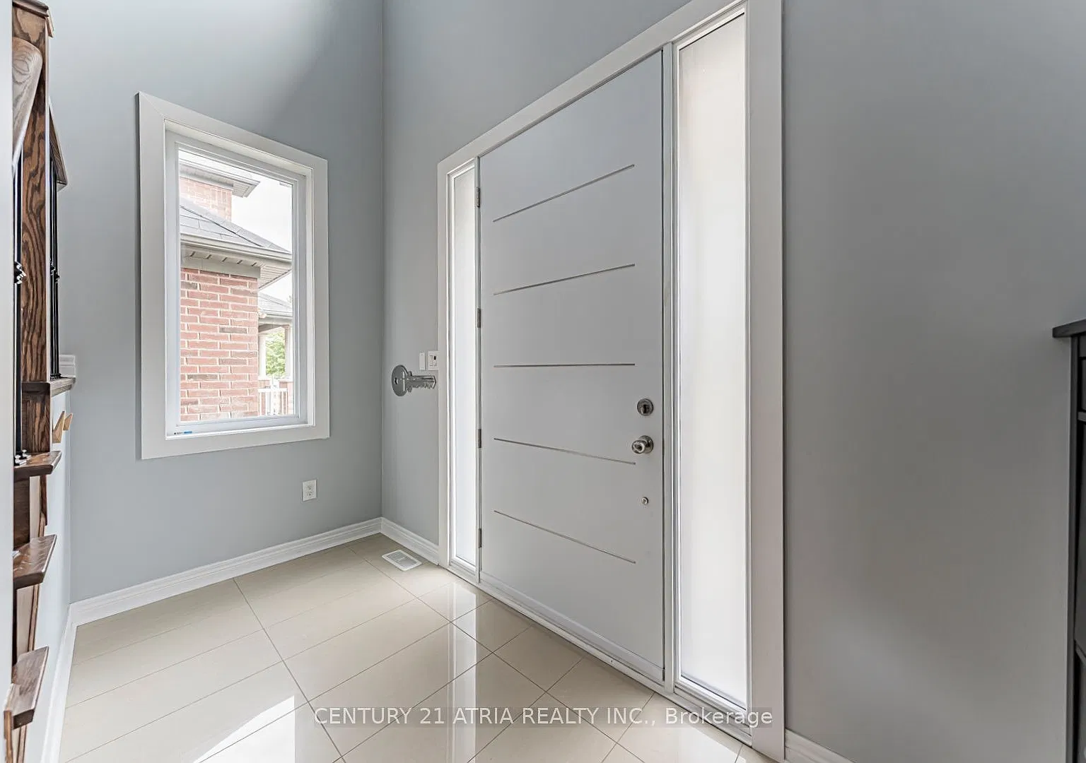 5 bed, $4,500 — Photo 2